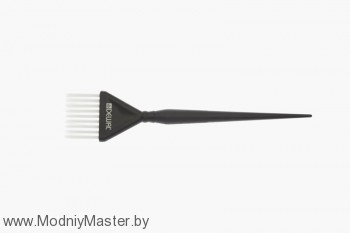 Кисть для окрашивания Dewal черная с белой прямой щетиной широкая 40мм Отлично подходит для окрашивания жестких, мягких и густых волос.